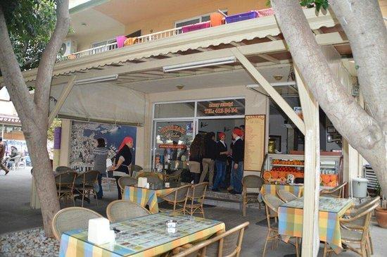 Tasarkasi Kofte Salonu